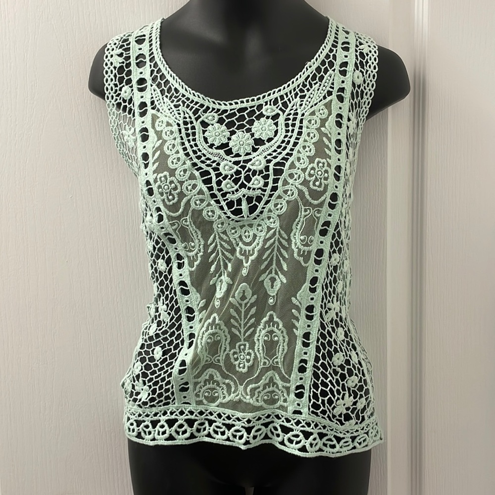 Mint green lace cami lots of unique lace and string lace pairing by Sz M